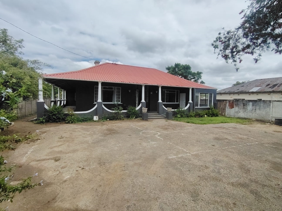 4 Bedroom Property for Sale in Cambridge Eastern Cape